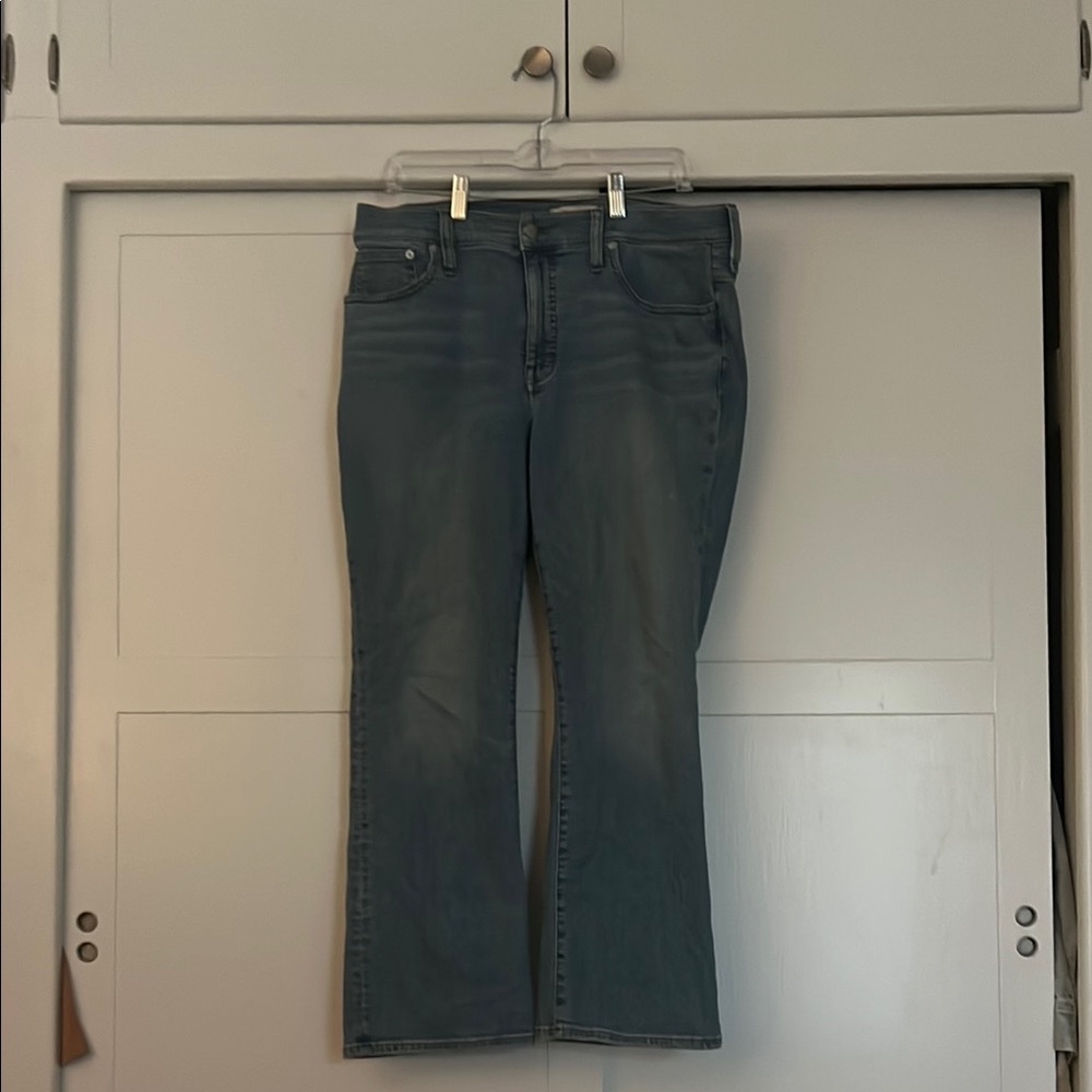 Madewell Women's Flare Jeans in Dark Blue